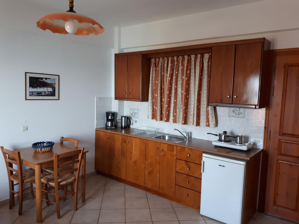 Thalina Hotel Marathókampos Buitenkant foto